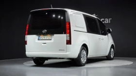 Hyundai Staria Modern* BLIND SPOT* ПОДГРЕВ ВОЛАН* КРАЙНА ЦЕНА | Auto.bg — изображение 2