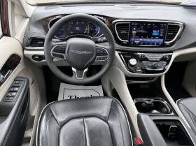 Chrysler Pacifica Limited | Nav | Pano Roof | Heated/Cooled Seats |  | Auto.bg — изображение 12
