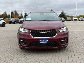 Chrysler Pacifica Limited | Nav | Pano Roof | Heated/Cooled Seats |  | Auto.bg — изображение 2