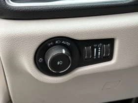 Chrysler Pacifica Limited | Nav | Pano Roof | Heated/Cooled Seats |  | Auto.bg — изображение 16