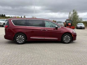 Chrysler Pacifica Limited | Nav | Pano Roof | Heated/Cooled Seats |  | Auto.bg — изображение 6