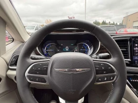 Chrysler Pacifica Limited | Nav | Pano Roof | Heated/Cooled Seats |  | Auto.bg — изображение 15