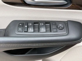 Chrysler Pacifica Limited | Nav | Pano Roof | Heated/Cooled Seats |  | Auto.bg — изображение 9
