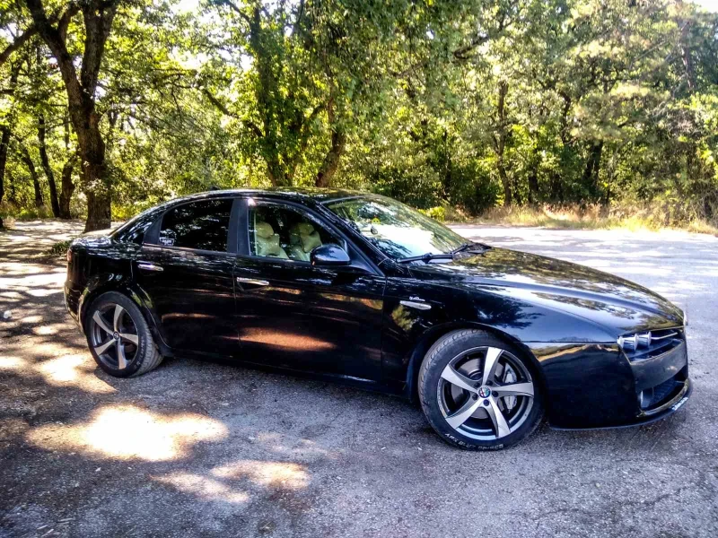 Alfa Romeo 159, снимка 3 - Автомобили и джипове - 47569771