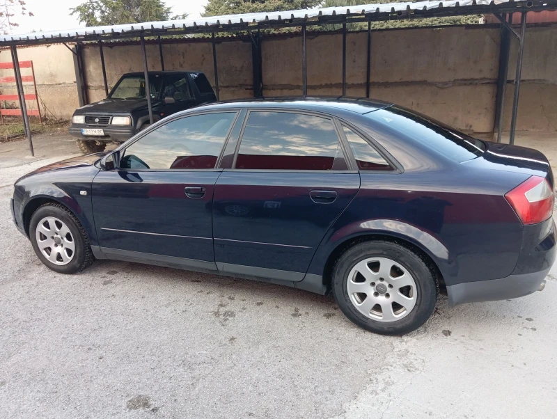 Audi A4 1.8 Т LPG, снимка 6 - Автомобили и джипове - 48143247