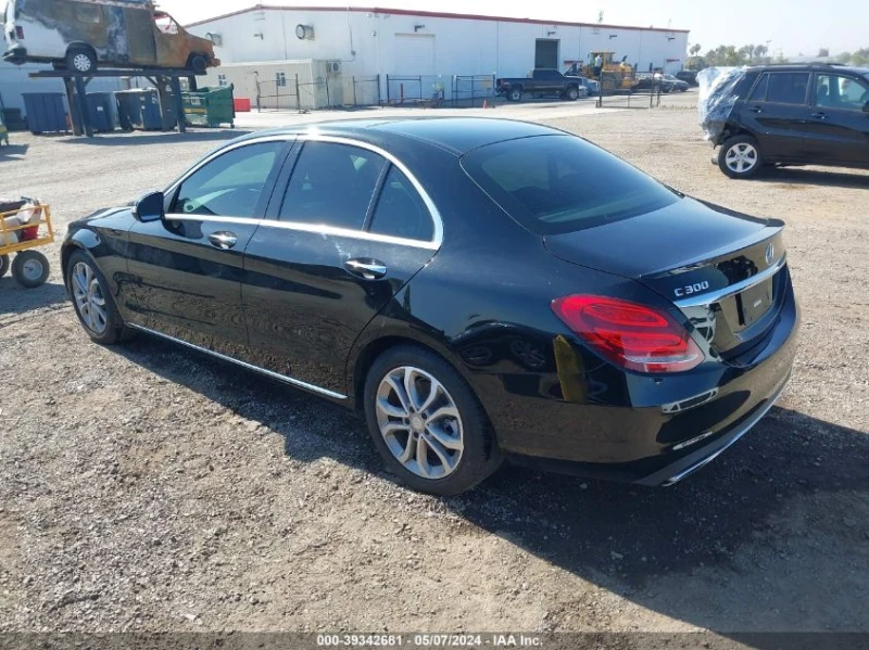 Mercedes-Benz C 300 2015 MERCEDES-BENZ C 300 LUXURY/SPORT, снимка 3 - Автомобили и джипове - 48797655