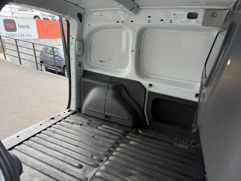 Renault Kangoo 1.5 DCI EURO 6 НОВ ВНОС, снимка 10 - Автомобили и джипове - 49877111