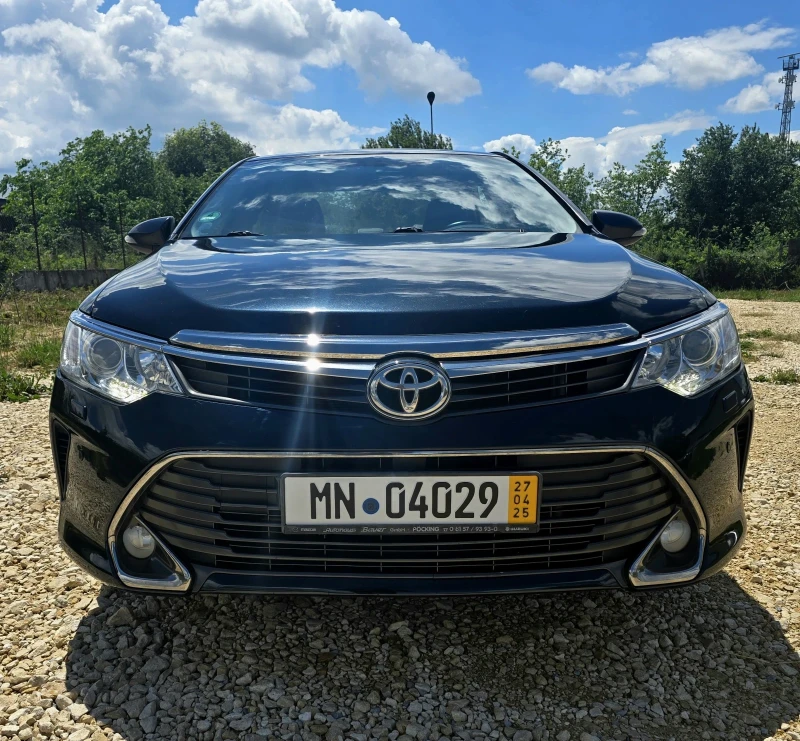 Toyota Camry 2.5 Бензин 110 000км, снимка 3 - Автомобили и джипове - 50789079