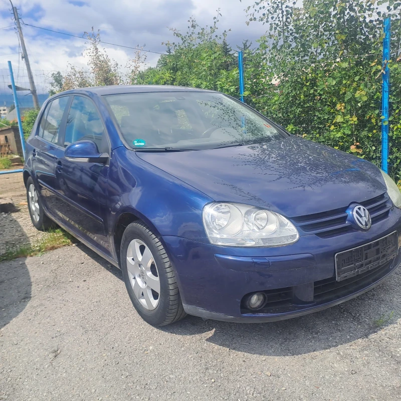 VW Golf 2.0 Обслужен, снимка 3 - Автомобили и джипове - 50454359