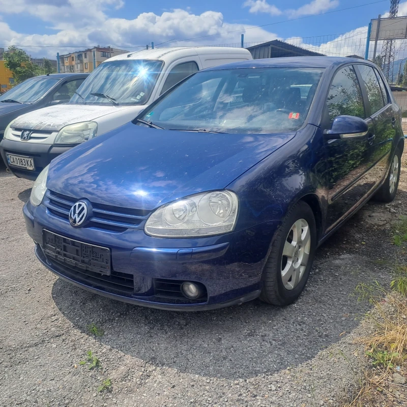 VW Golf 2.0 Обслужен, снимка 2 - Автомобили и джипове - 50454359