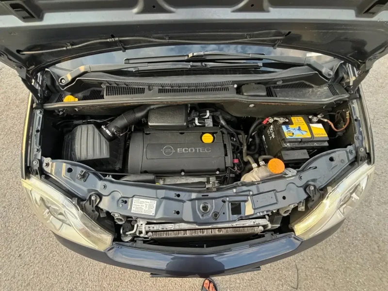 Opel Meriva 1.6i УНИКАТ, снимка 9 - Автомобили и джипове - 51094992