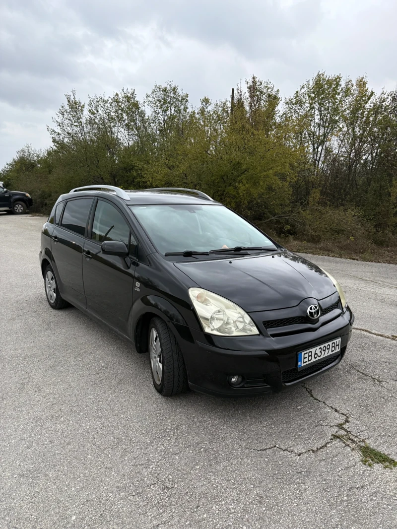Toyota Verso, снимка 2 - Автомобили и джипове - 52020861