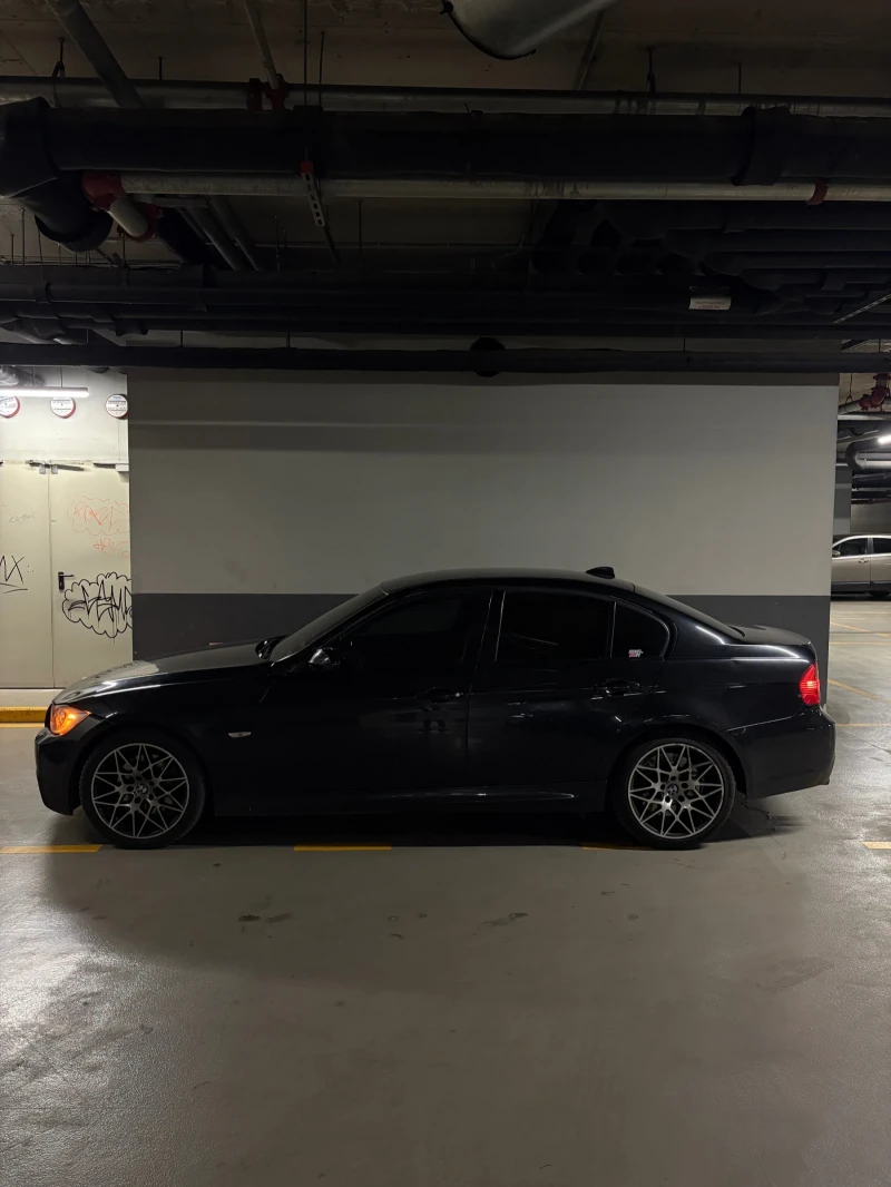 BMW 330 Сменена верига/xDrive/Keyless/M-tech, снимка 3 - Автомобили и джипове - 52588449