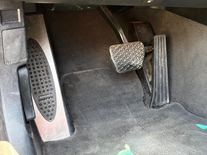 BMW 330 Сменена верига/xDrive/Keyless/M-tech, снимка 13 - Автомобили и джипове - 52588449