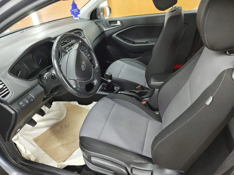 Hyundai I20 coupe, снимка 9 - Автомобили и джипове - 52851537