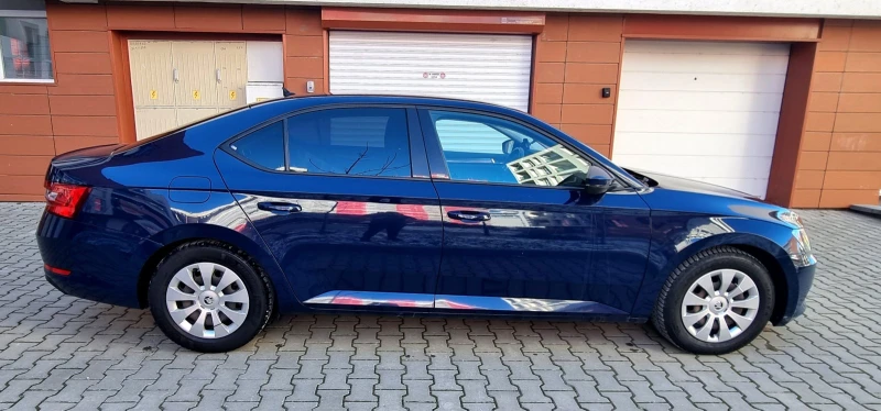 Skoda Superb, снимка 7 - Автомобили и джипове - 53076165