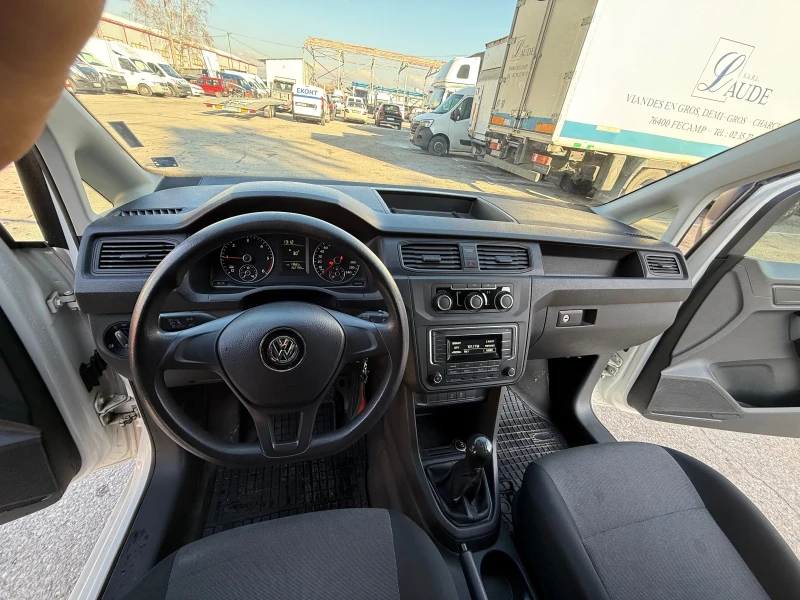 VW Caddy 2.0 TDI, снимка 14 - Автомобили и джипове - 53101293