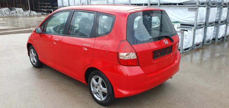 Honda Jazz 1.4i LS Style, снимка 7 - Автомобили и джипове - 53397517