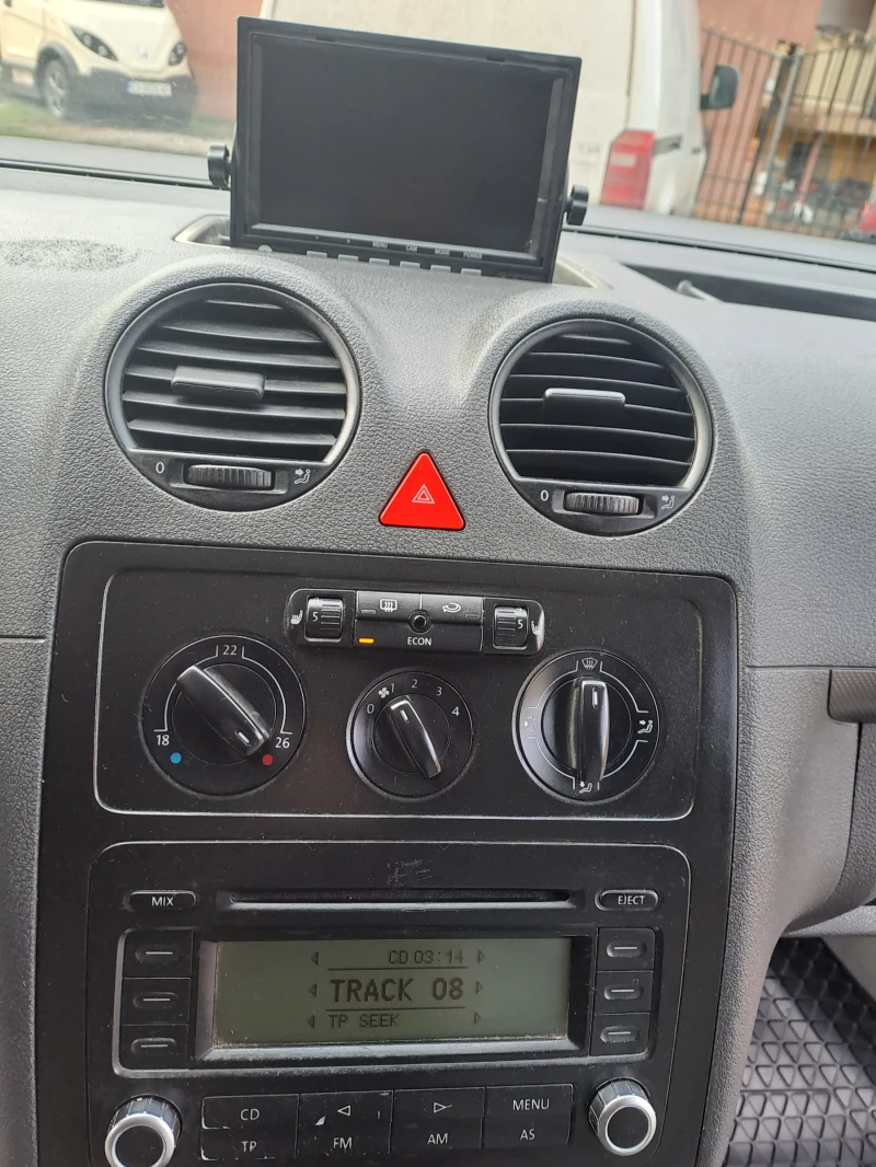 VW Caddy Caddy 2.0 SDI, снимка 11 - Автомобили и джипове - 53403146