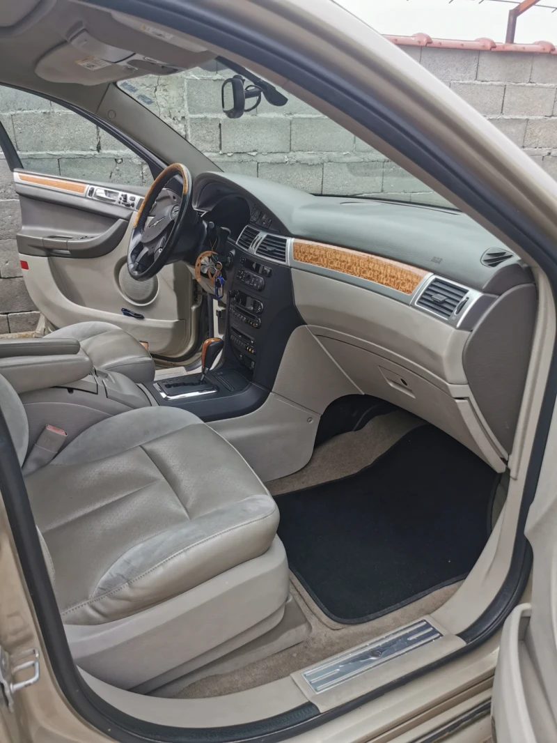 Chrysler Pacifica, снимка 4 - Автомобили и джипове - 53580803