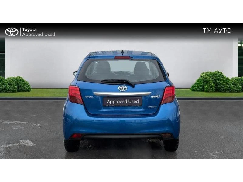 Toyota Yaris 1.5 HSD FANCY, снимка 4 - Автомобили и джипове - 53329420