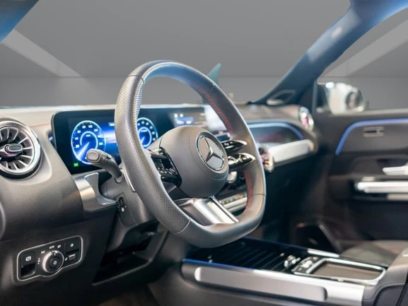 Mercedes-Benz EQB 300 4Matic = AMG Line = Advanced Plus Гаранция, снимка 4 - Автомобили и джипове - 55788756