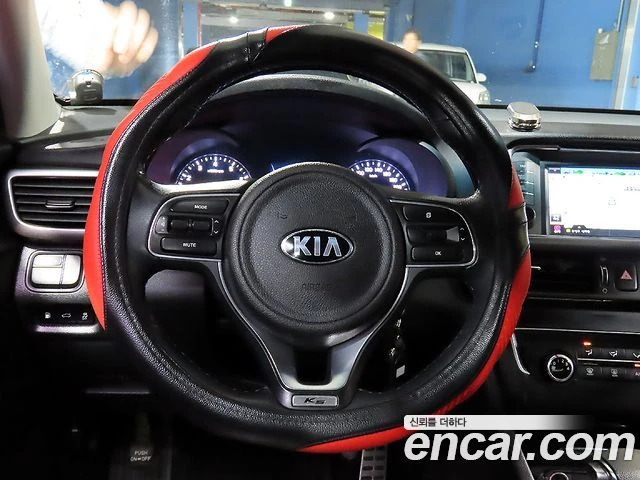 Kia Optima, снимка 10 - Автомобили и джипове - 56062989