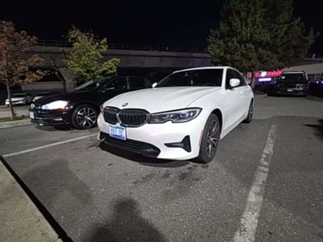 BMW 330 * xDrive * CARFAX * ОПЦИЯ ЗА ФИНАНСИРАНЕ