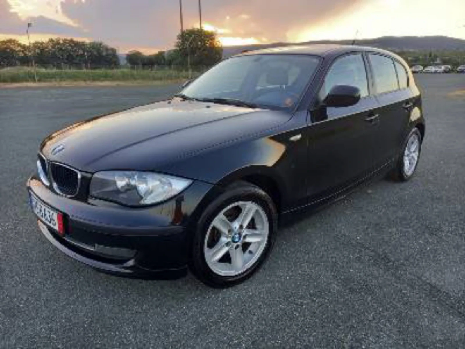 BMW 120, снимка 1