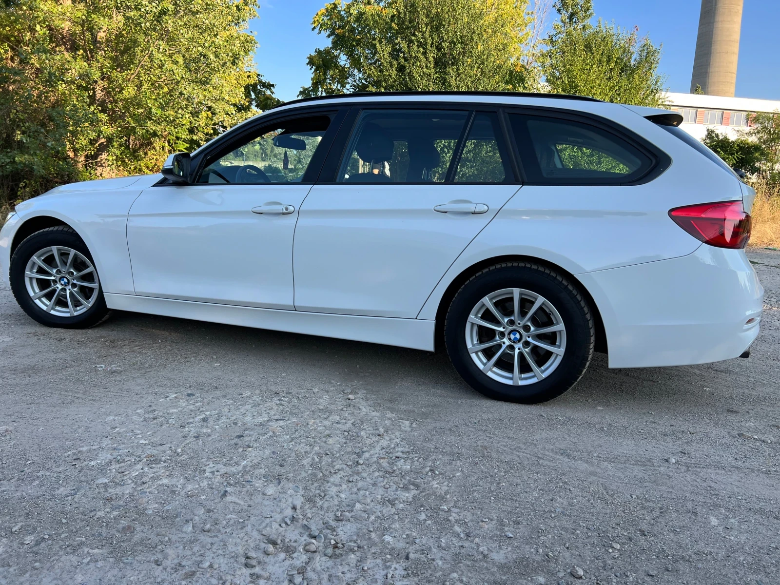 BMW 316 2.0D АВТОМАТИК LED-XENON-NAVI-FACELIF - изображение 7
