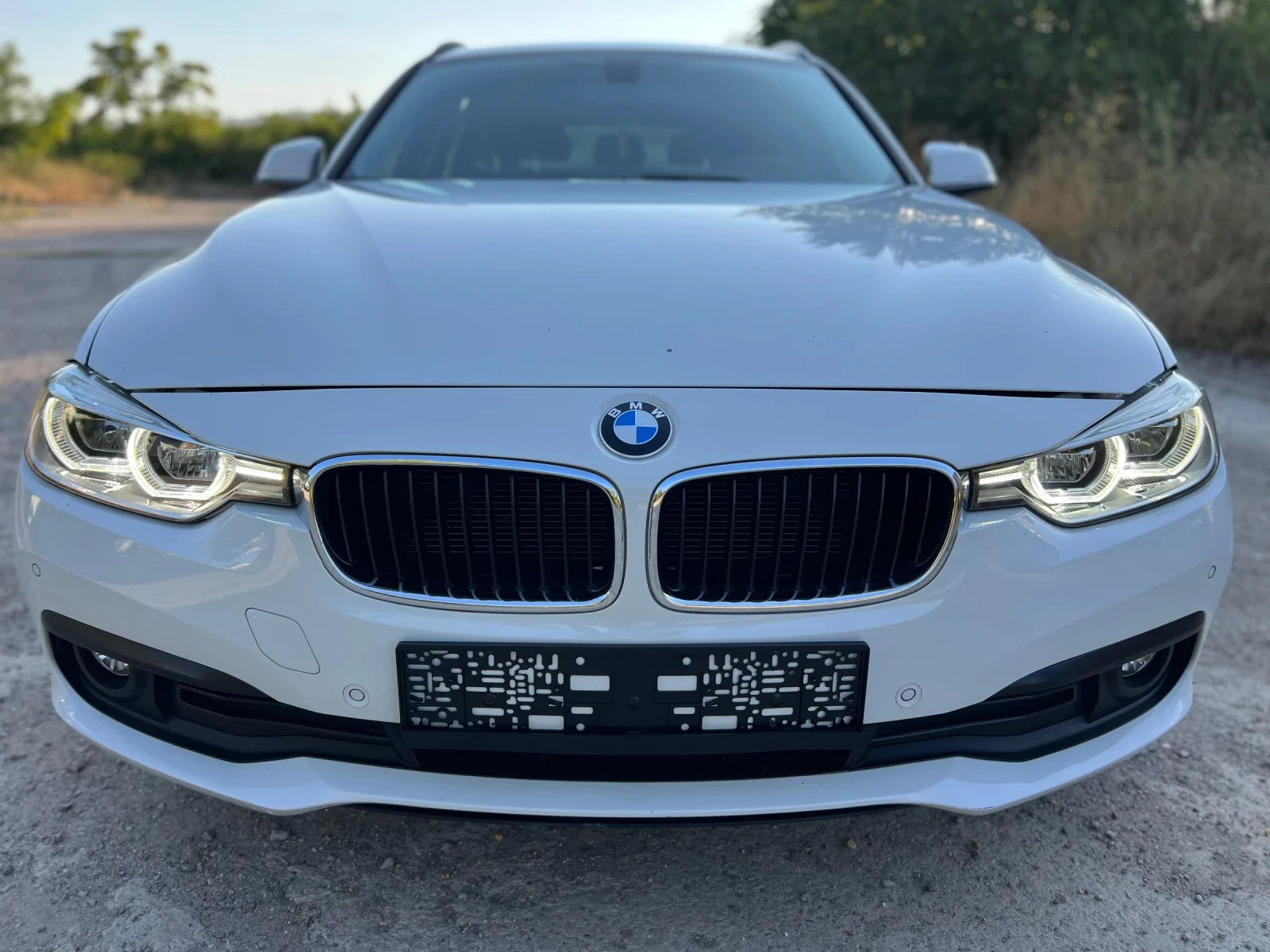 BMW 316 2.0D АВТОМАТИК LED-XENON-NAVI-FACELIF - изображение 2