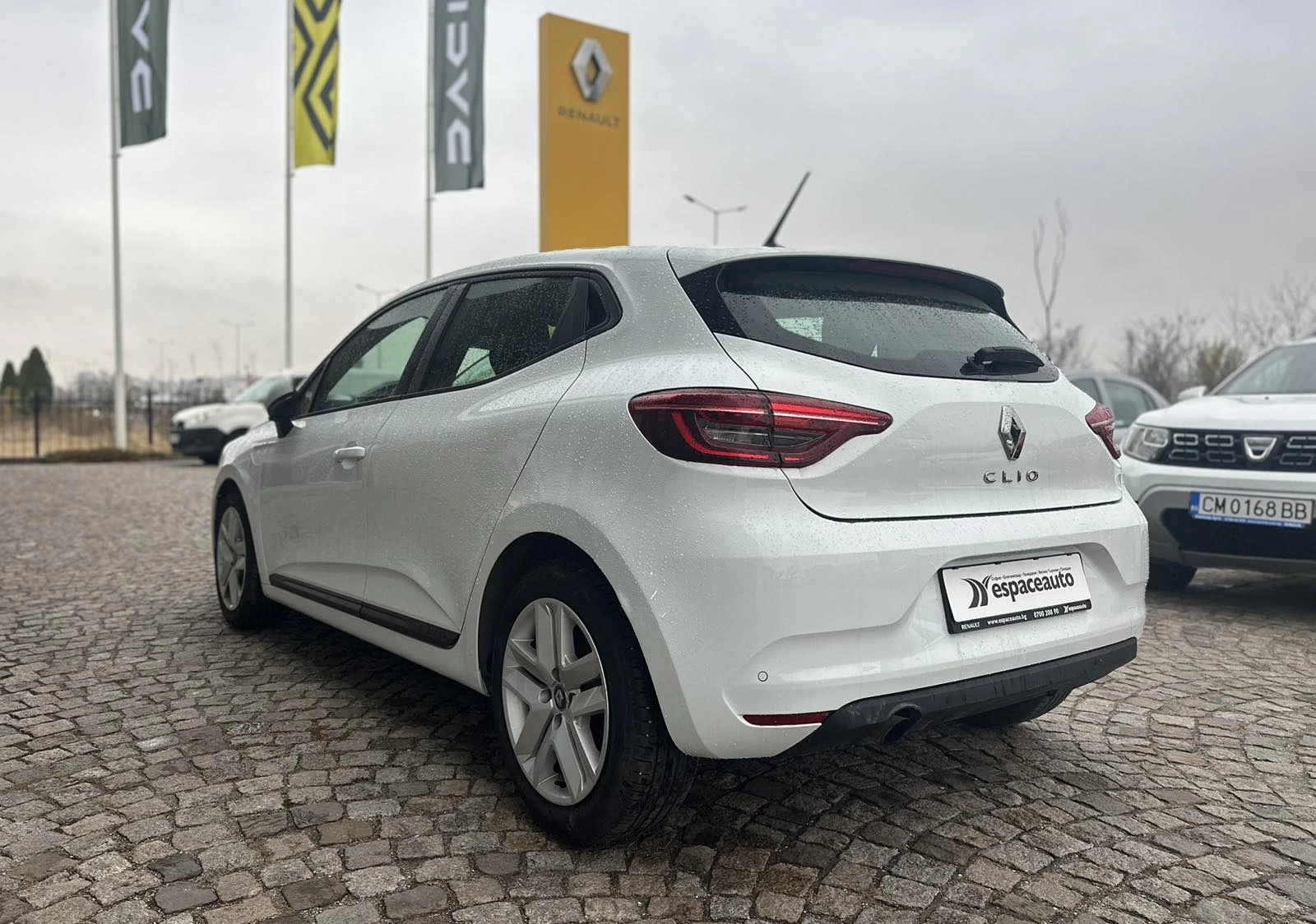 Renault Clio  TCe 100к.с. EDC - изображение 4