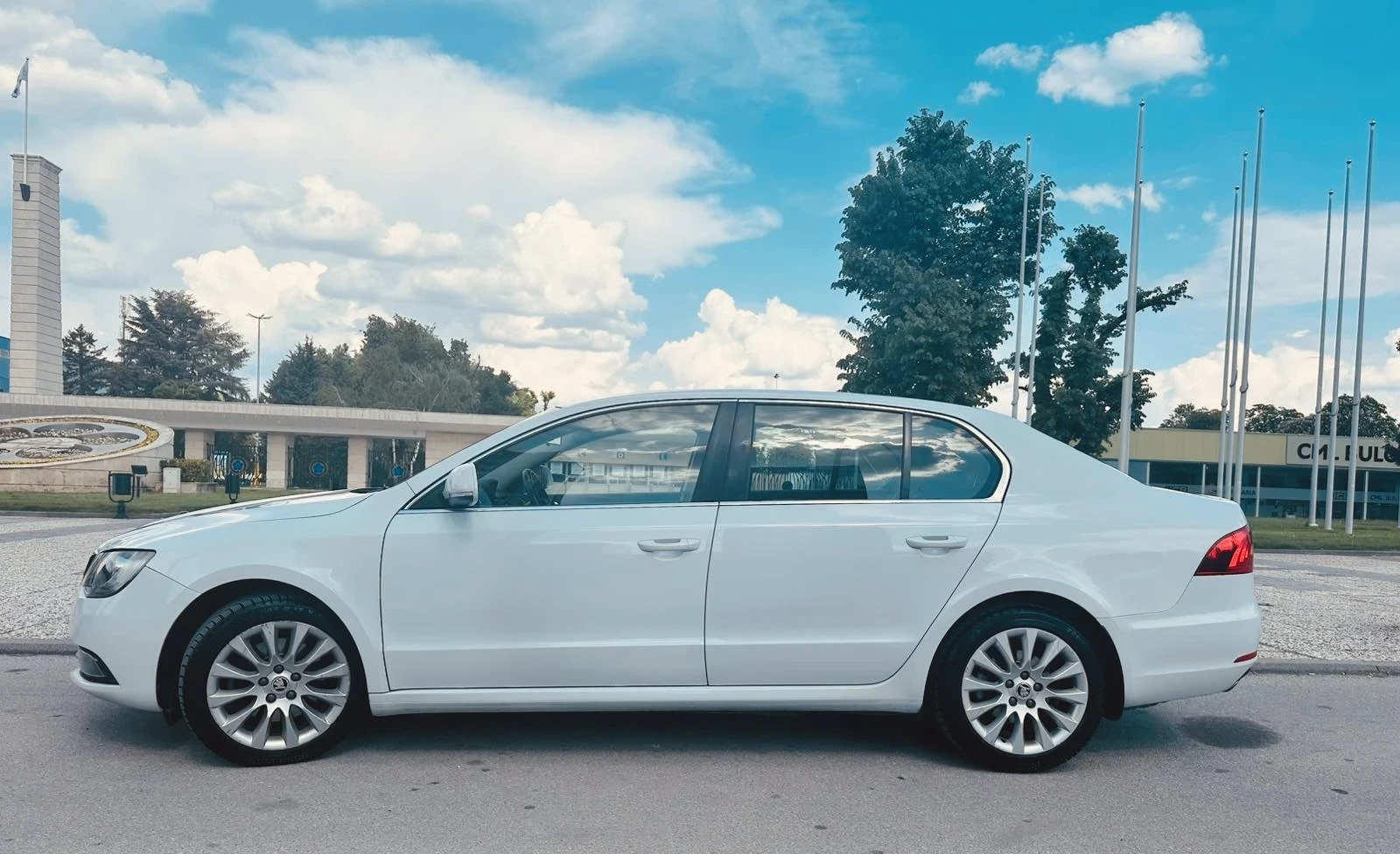 Skoda Superb Facelift - изображение 3