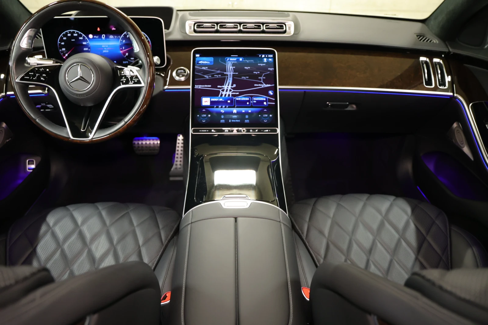Mercedes-Benz S 580 Long AMG 3xTV Ексклузив Вентилация Масаж Панорамa - изображение 7