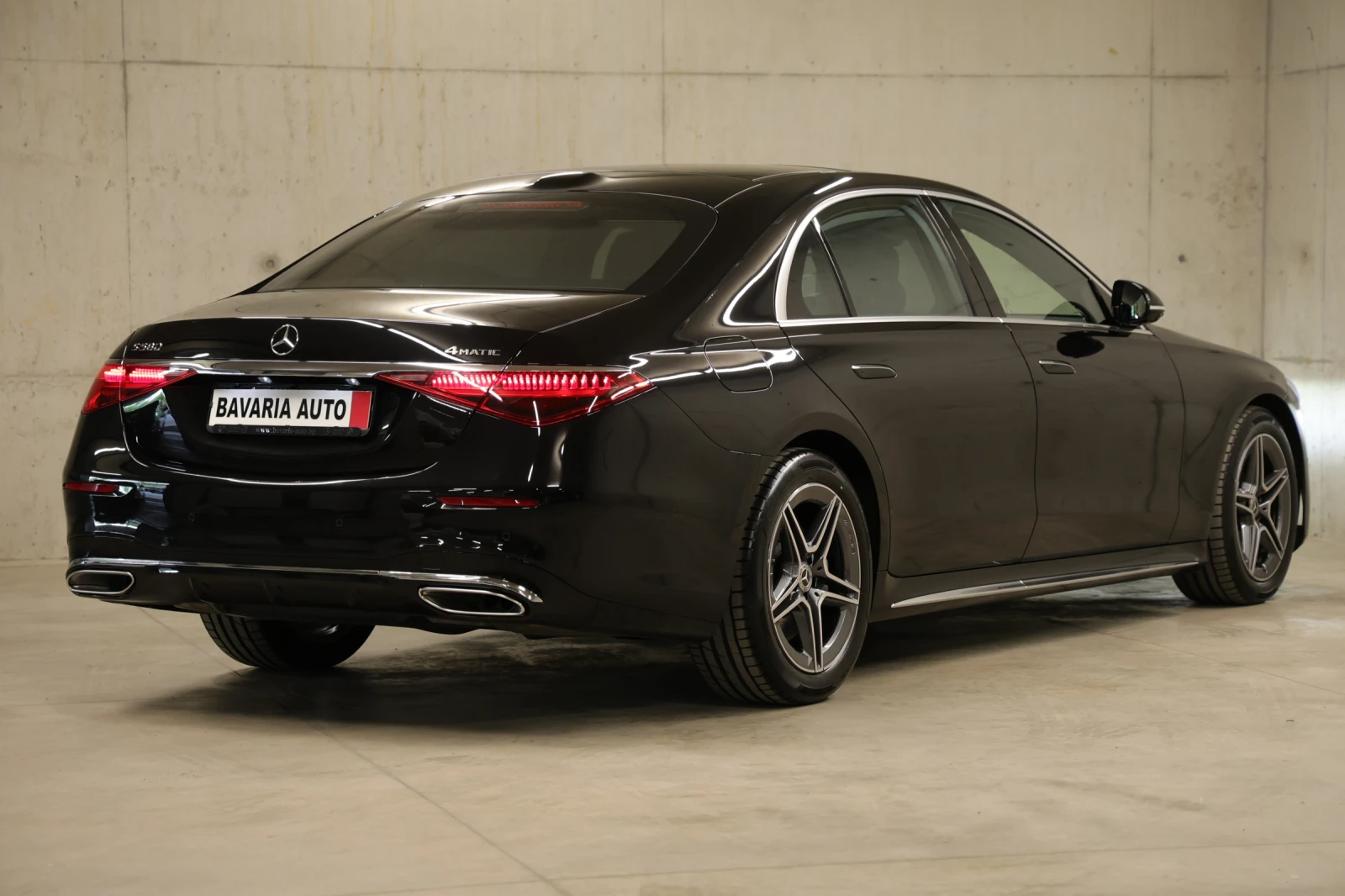 Mercedes-Benz S 580 Long AMG 3xTV Ексклузив Вентилация Масаж Панорамa - изображение 3