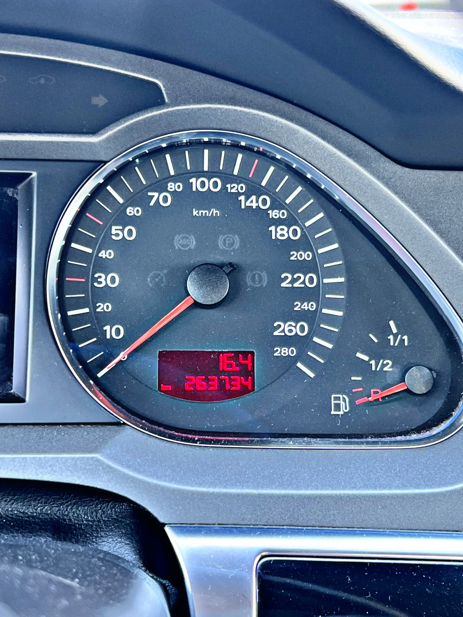 Audi A6 3.0 - изображение 6