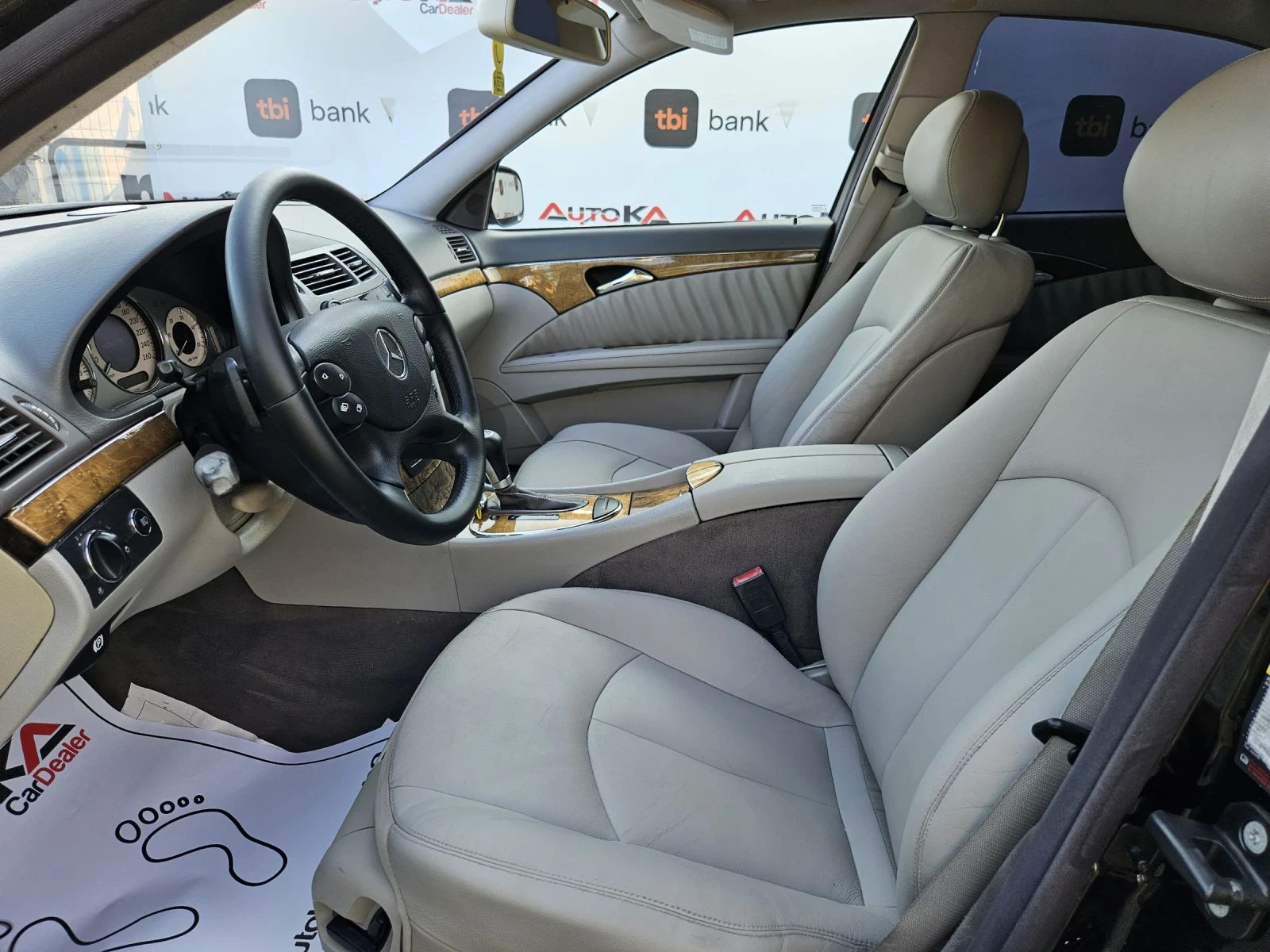 Mercedes-Benz E 320 EVO= 3.0CDI-224кс= АВТОМАТ= 4MATIC= КСЕНОН - изображение 7