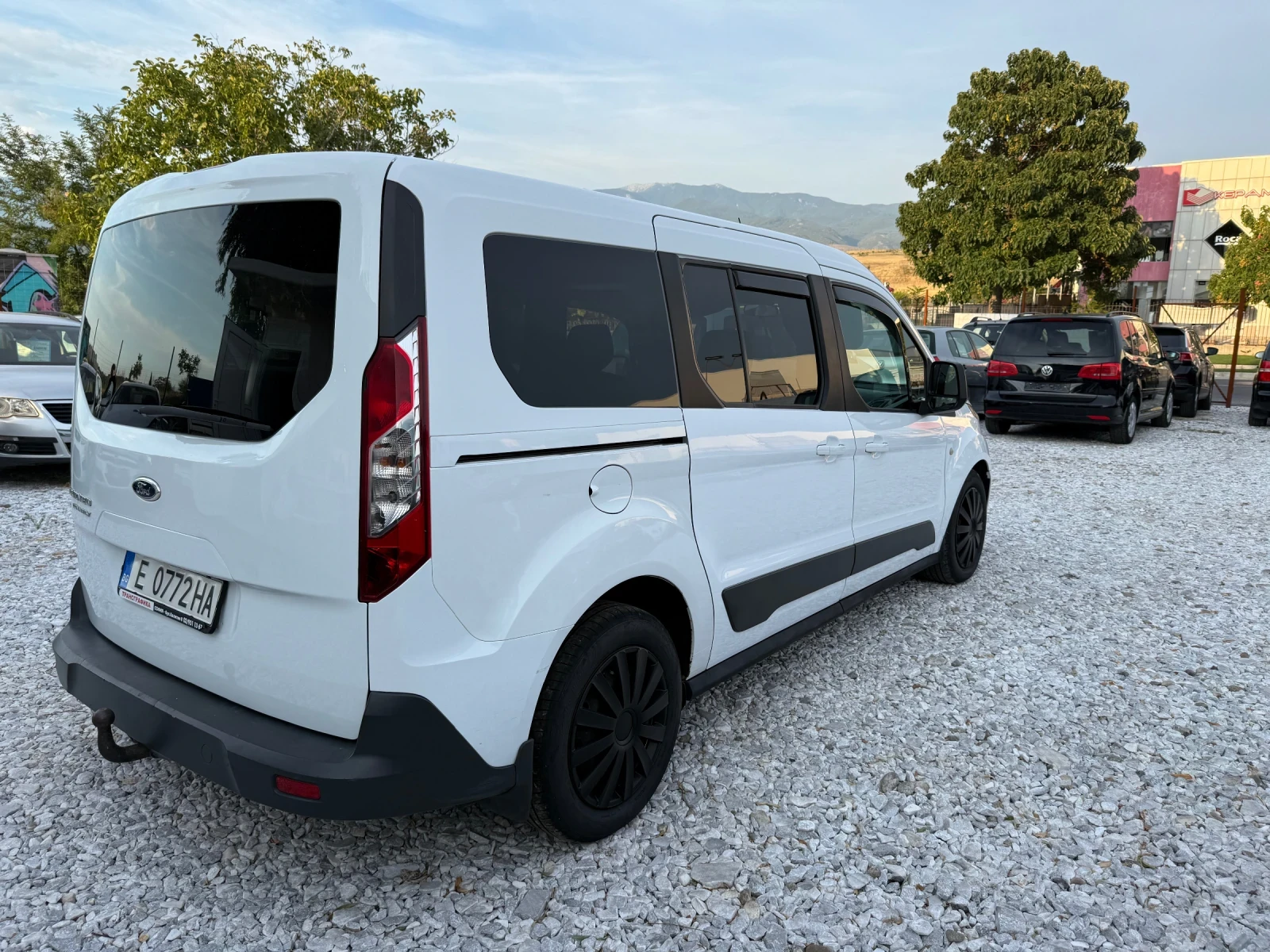Ford Tourneo Connect 1.6 dozel 95 kc - изображение 7