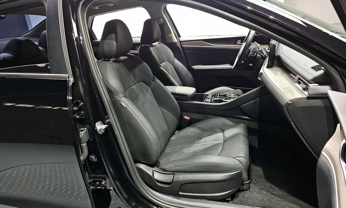 Kia K5 2.0 Noblesse * НАЙ-ДОБРА ЦЕНА В БЪЛГАРИЯ*  - изображение 10