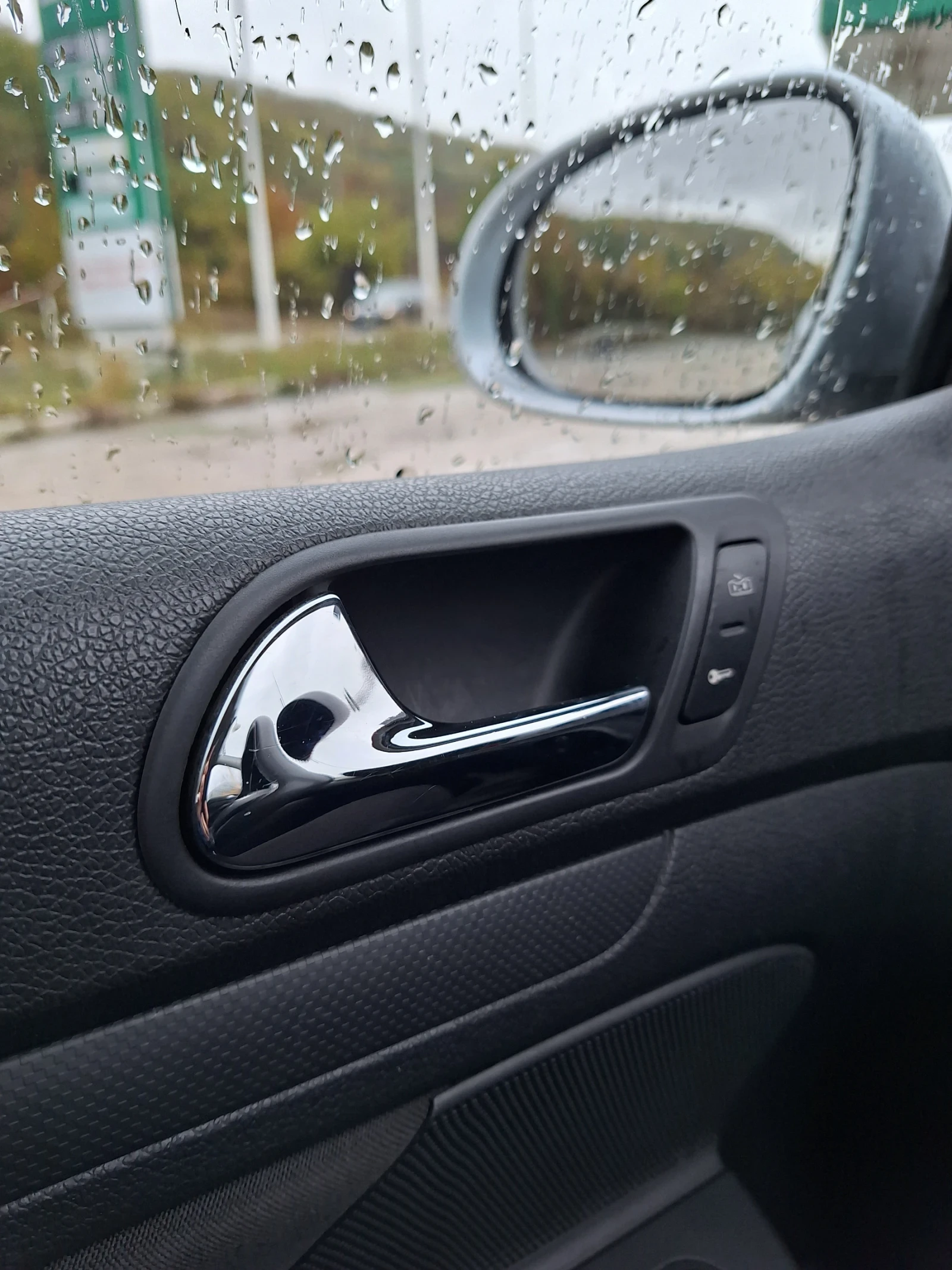 VW Golf FSI 1.4 | Mobile.bg   10