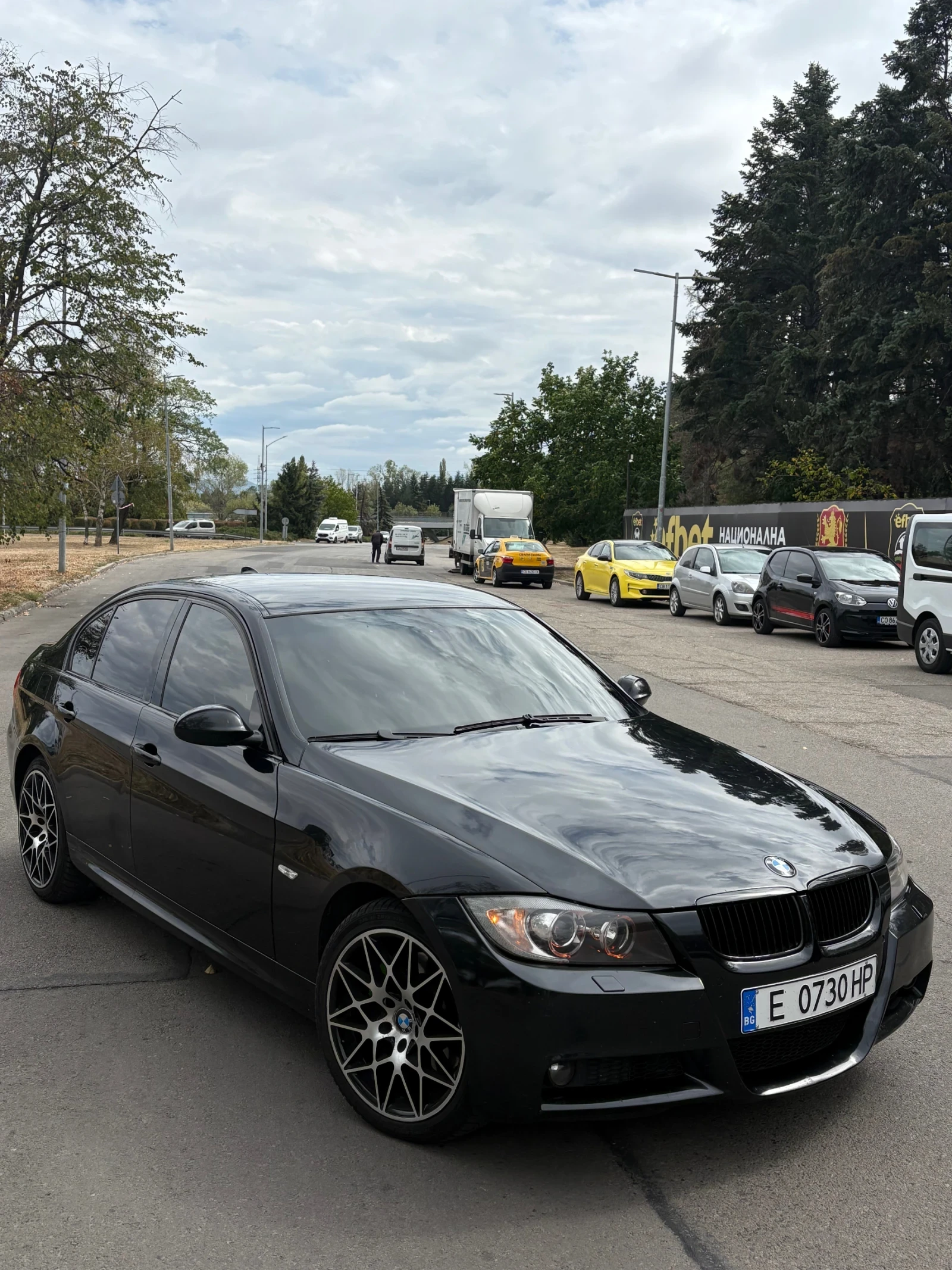 BMW 330 Сменена верига/xDrive/Keyless/M-tech - изображение 5