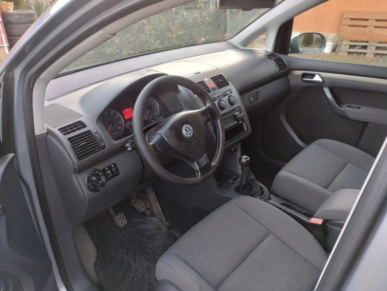 VW Touran 2.0 EKO FUEL ГАЗ - изображение 6