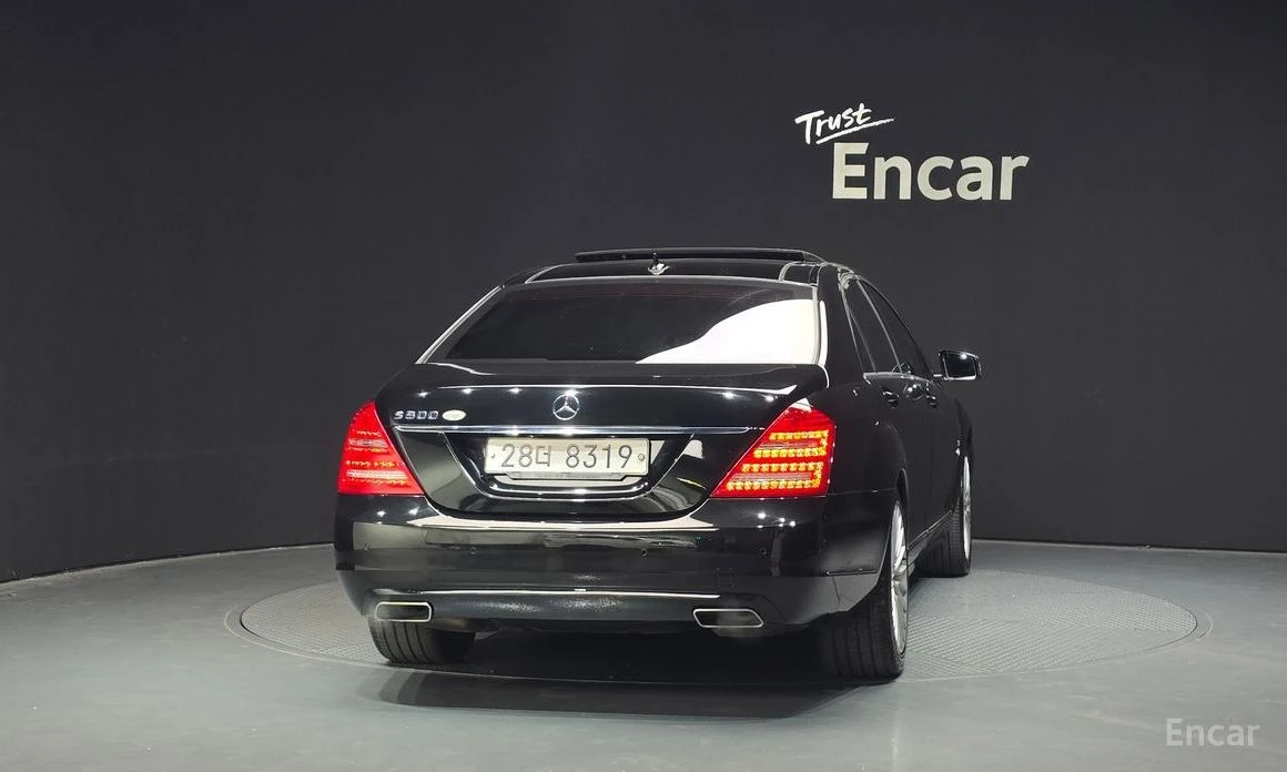 Mercedes-Benz S 500  - изображение 4