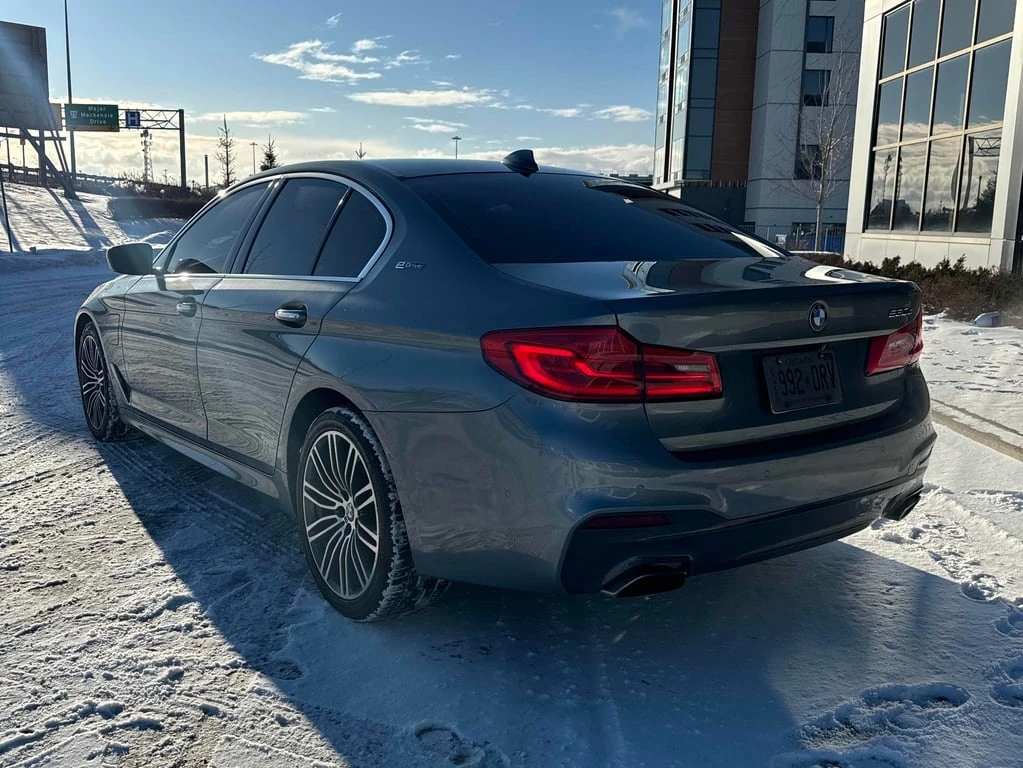 BMW 530E xDrive iPerformance  CARFAX | Mobile.bg � ����������� 12