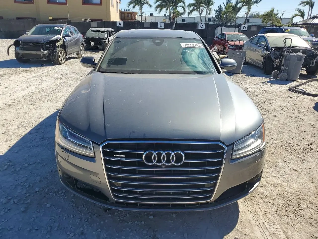 Audi A8  - изображение 2