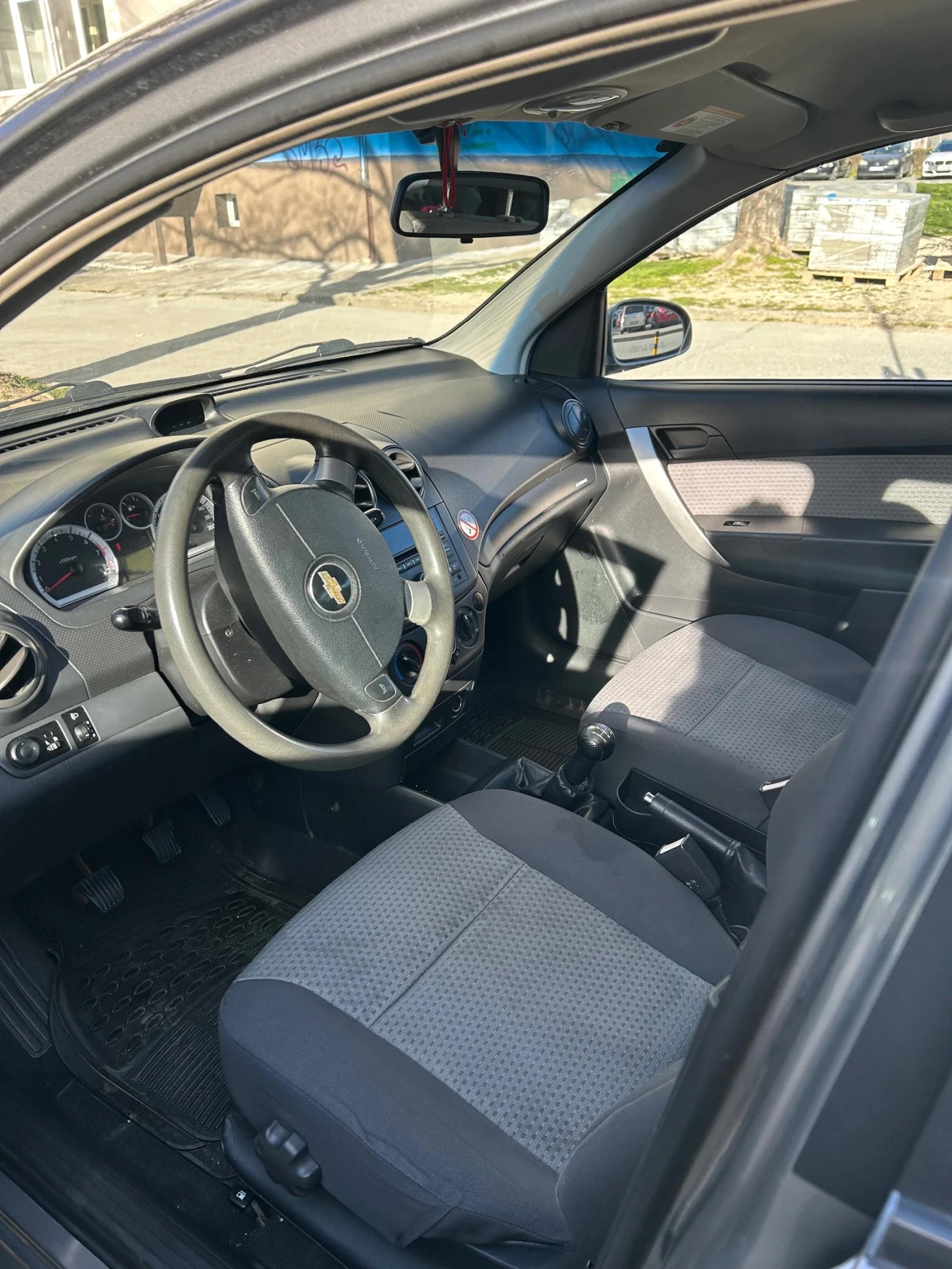 Chevrolet Aveo  - изображение 9