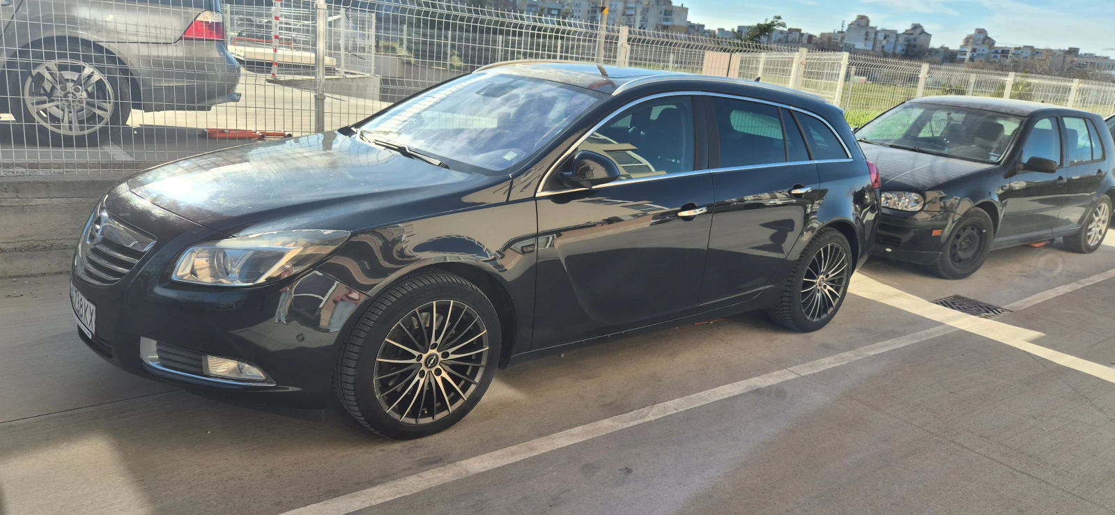 Opel Insignia 2.8T, снимка 14 - Автомобили и джипове - 54017426