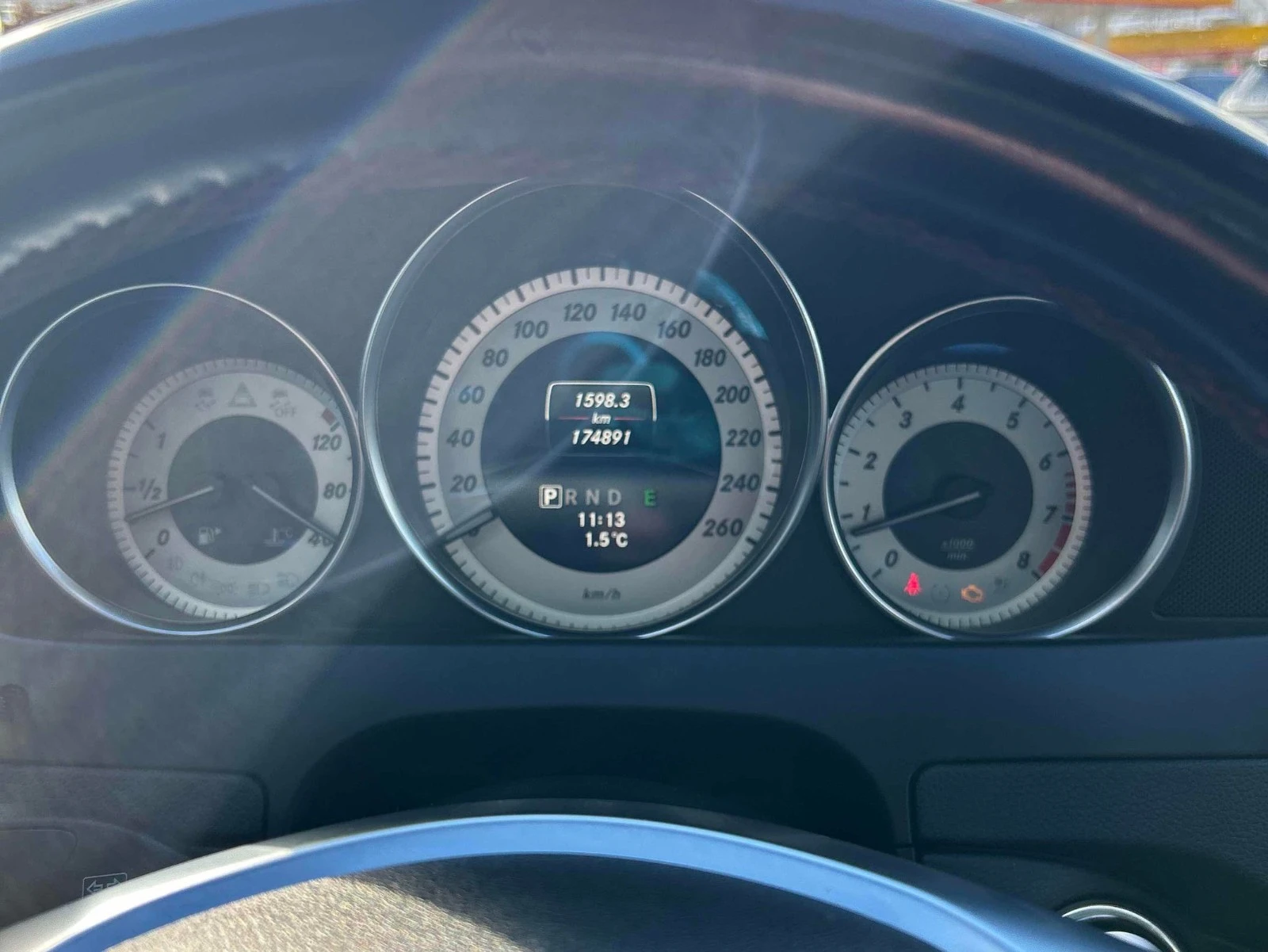 Mercedes-Benz C 350 С РЕГИСТРАЦИЯ & АВТО КРЕДИТ, снимка 9 - Автомобили и джипове - 54026381