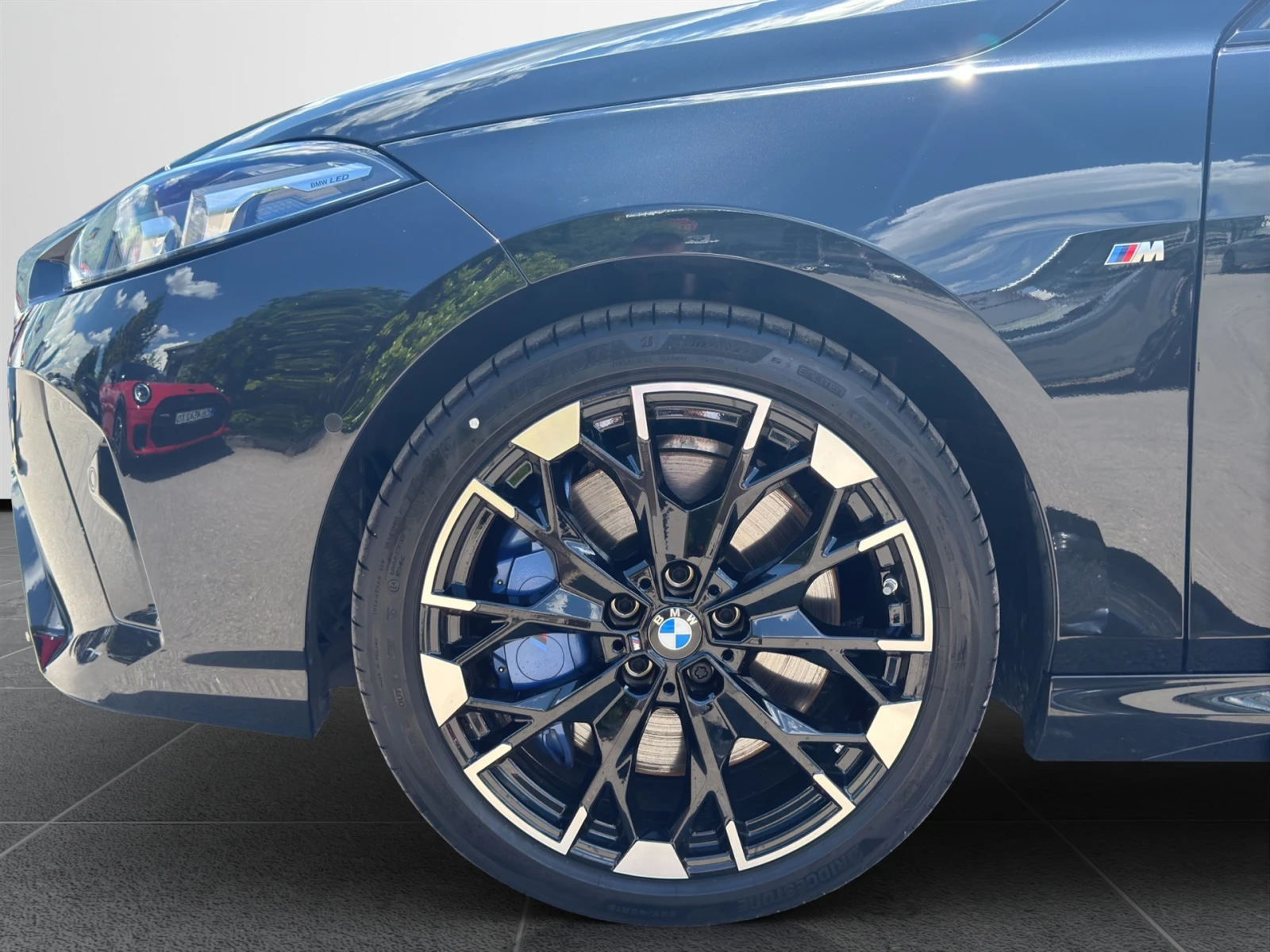 BMW M135 xDrive, снимка 5 - Автомобили и джипове - 54428318