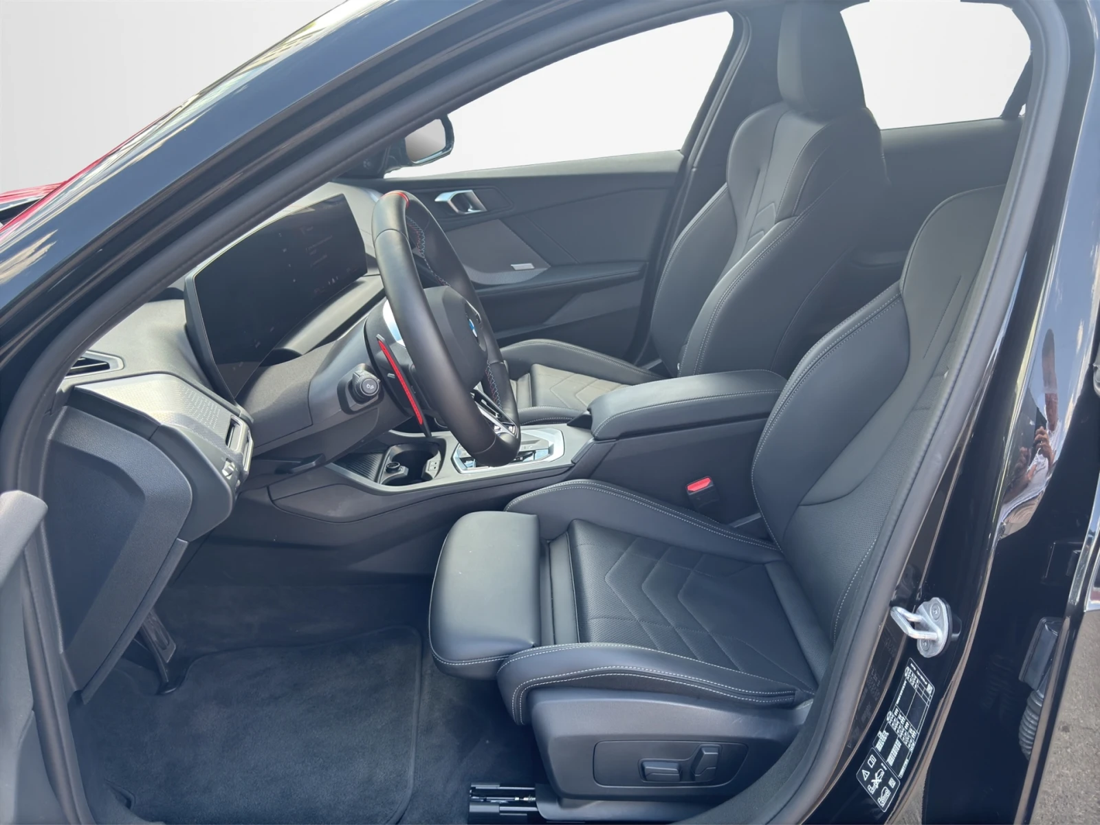 BMW M135 xDrive, снимка 6 - Автомобили и джипове - 54428318